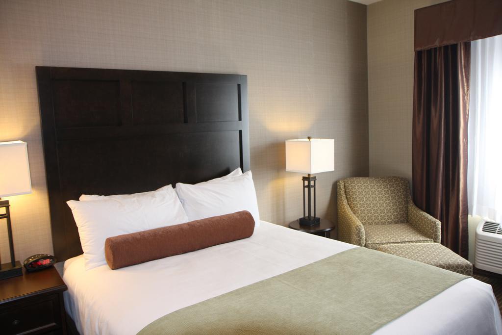 Best Western Plus Okotoks Inn & Suites Quarto foto